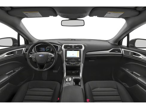 Used 2020 Ford Fusion SE FWD image 6