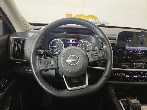 Used 2022 Nissan Pathfinder SL w/ SL Premium Package image 15