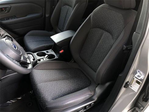 Used 2025 Subaru Forester Premium image 25