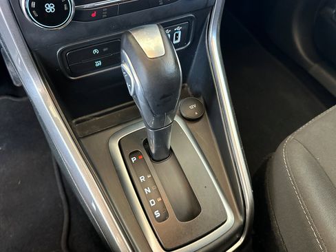 Used 2019 Ford EcoSport SE w/ SE Convenience Package image 24