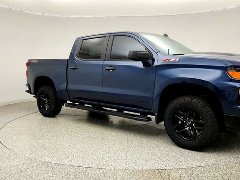 Used 2023 Chevrolet Silverado 1500 Custom Trail Boss AWD/4WD image 3