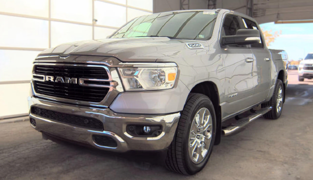 Used 2020 RAM 1500 Big Horn AWD/4WD image 1