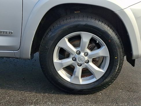 Used 2010 Toyota RAV4 Limited AWD/4WD image 8