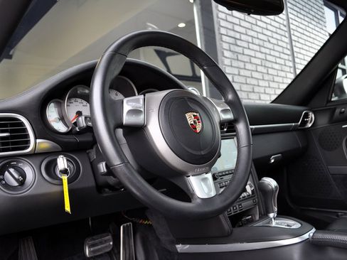 Used 2006 Porsche 911 Carrera S RWD image 33