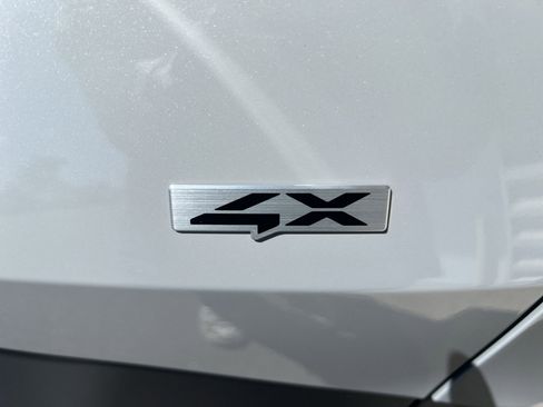 New 2026 Kia Sportage EX image 9