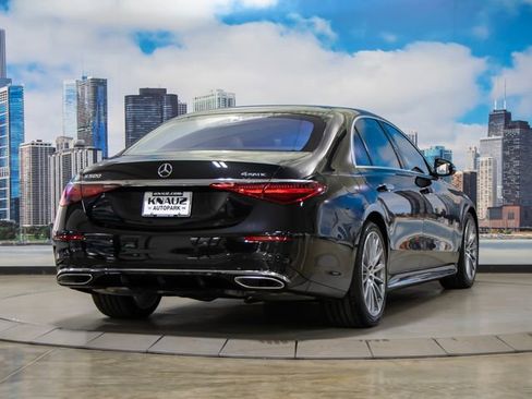 Certified 2022 Mercedes-Benz S 500 4MATIC image 8