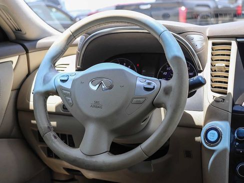 Used 2016 INFINITI QX70 2WD image 15
