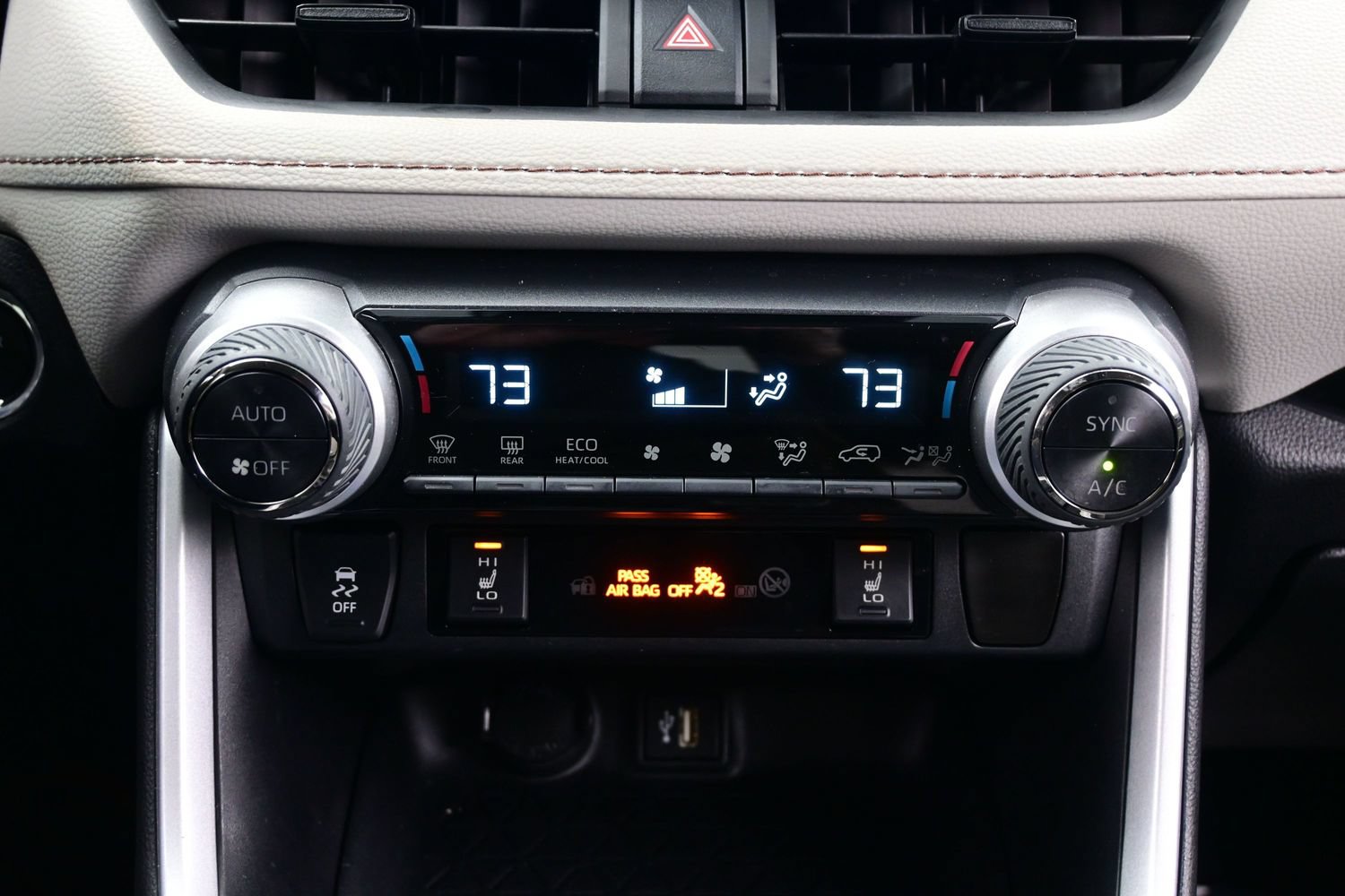 Used 2024 Toyota RAV4 XLE w/ Weather Package AWD/4WD image 20