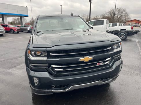 Used 2017 Chevrolet Silverado 1500 LTZ Z71 image 8