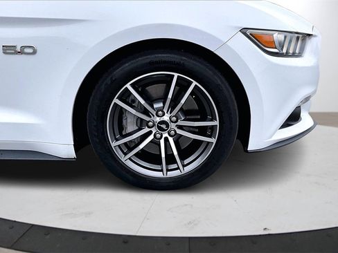 Used 2017 Ford Mustang GT Premium w/ Equipment Group 401A image 32