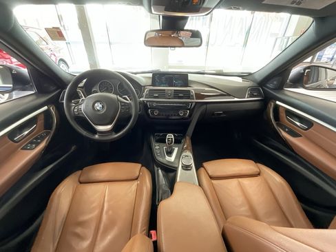 Used 2017 BMW 330i xDrive Wagon image 8