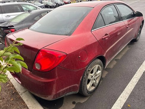 Used 2009 Pontiac G6 Sedan w/ Preferred Package FWD image 3