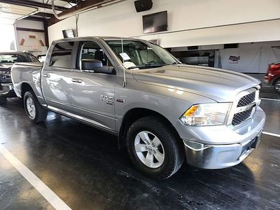 Used 2019 RAM 1500 Classic SLT w/ Luxury Group