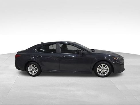 Used 2025 Toyota Camry LE FWD image 13