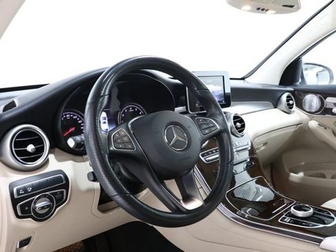 Used 2019 Mercedes-Benz GLC 300 4MATIC Coupe image 14