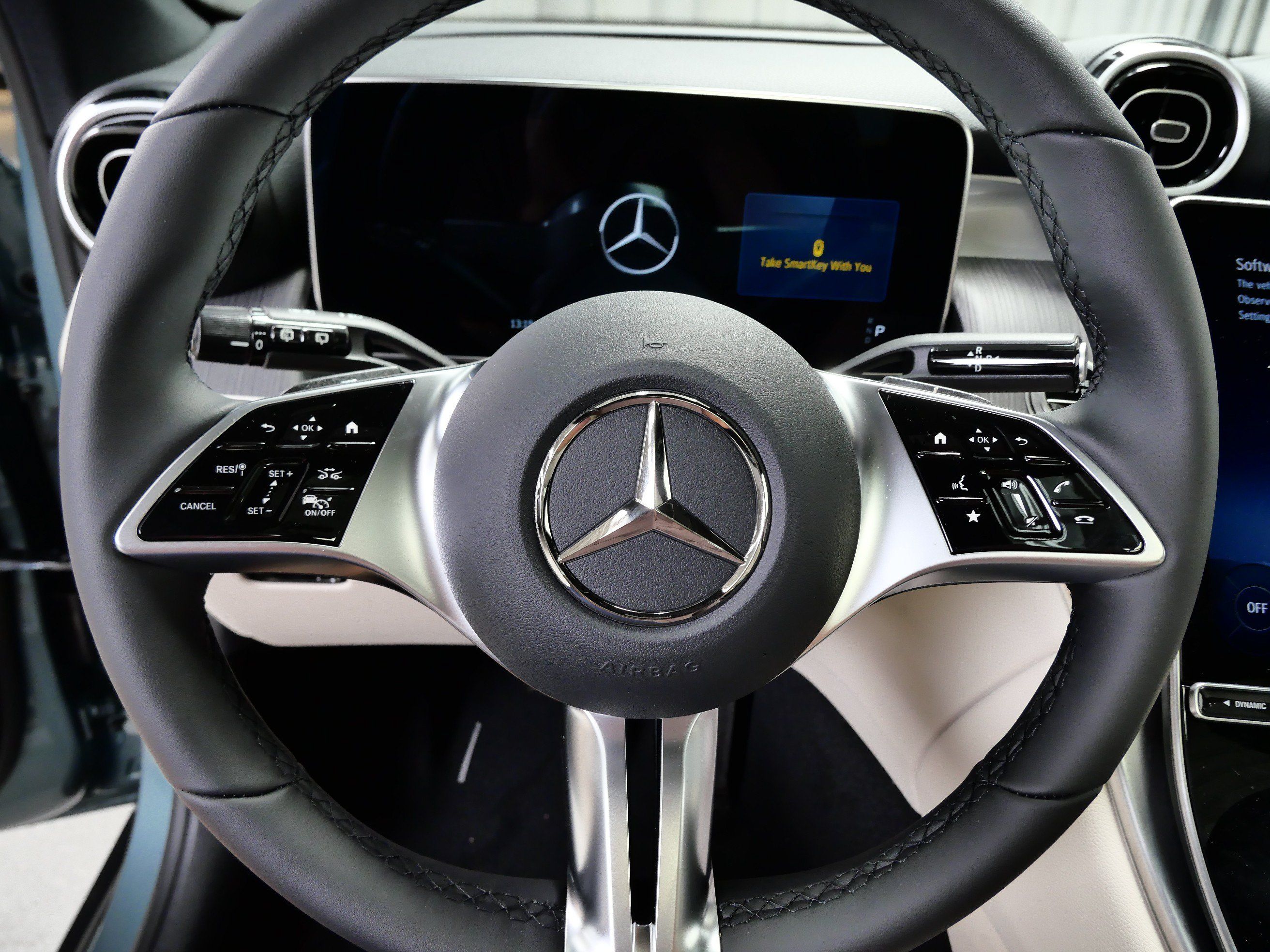 New 2027 Mercedes-Benz GLC 300 4MATIC image 12