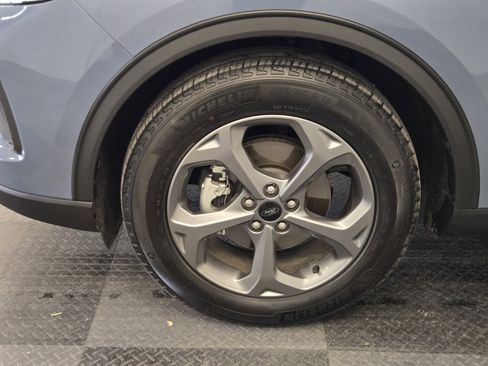 Certified 2025 Ford Escape ST-Line image 10