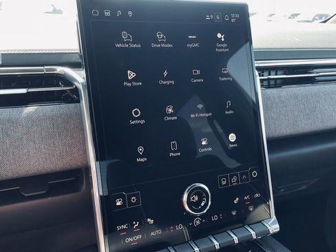 New 2026 GMC Sierra EV Elevation image 13