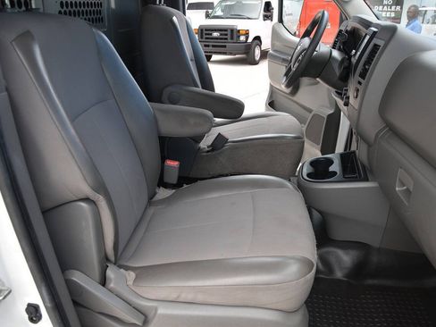 Used 2021 Nissan NV 1500 SV RWD image 10