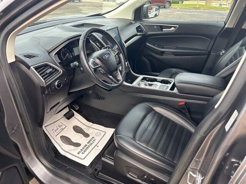 Used 2023 Ford Edge SEL image 16