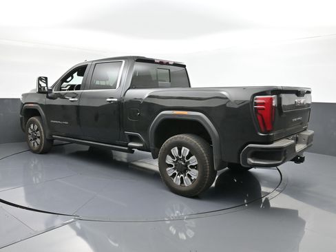 Used 2024 GMC Sierra 2500 Denali w/ Denali Reserve Package image 6