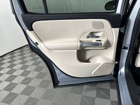 New 2026 Mercedes-Benz GLB 250 image 24