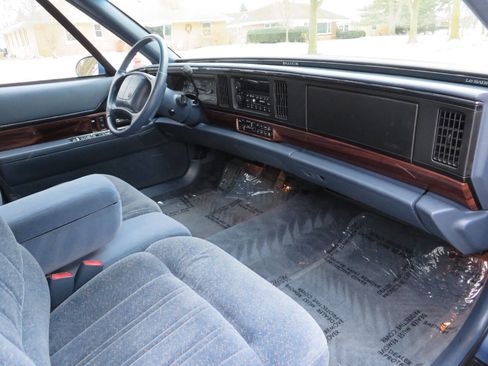 Used 1998 Buick Le Sabre Custom w/ Headliner Lighting Pkg image 15