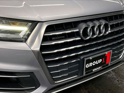 Used 2017 Audi Q7 3.0T Premium Plus w/ Premium Plus Package image 29