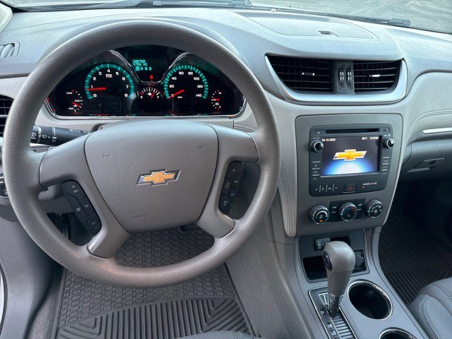 Used 2016 Chevrolet Traverse LS FWD image 17