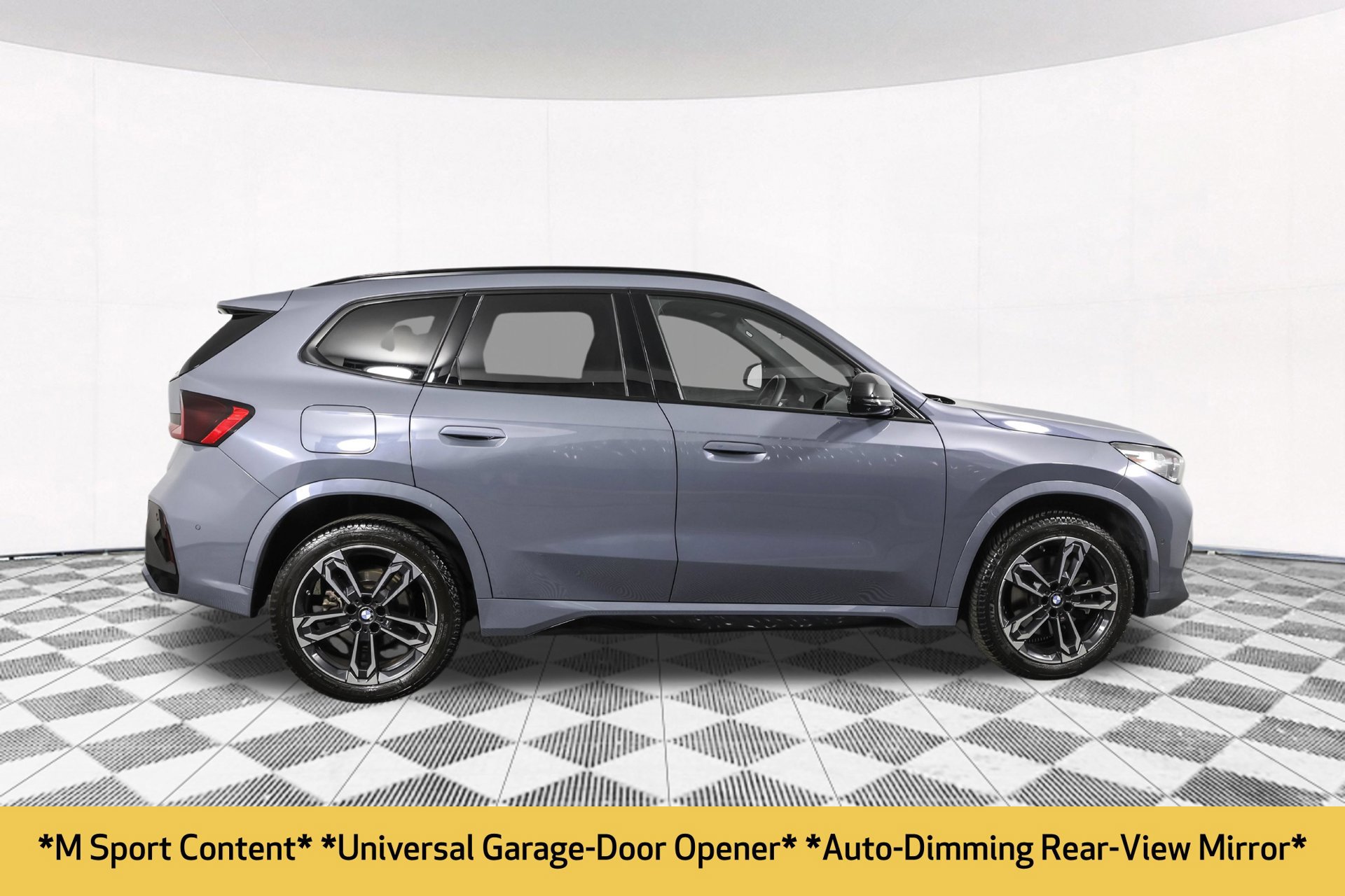 Used 2023 BMW X1 xDrive28i AWD/4WD image 15