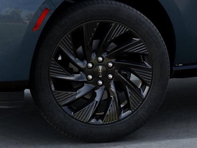 New 2027 Lincoln Navigator Reserve w/ Jet Appearance Package AWD/4WD image 19