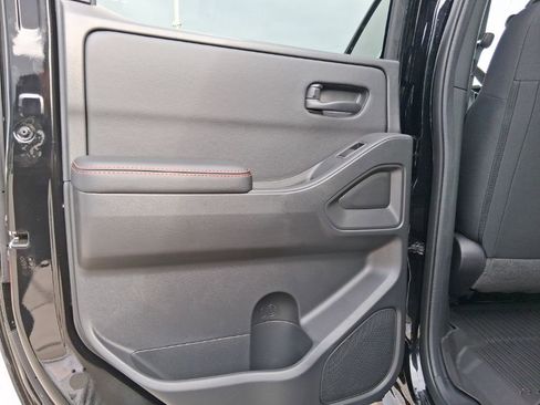 New 2026 Nissan Frontier Pro-X w/ Tow Package RWD image 22
