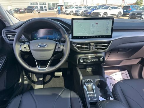 New 2026 Ford Escape Platinum w/ Premium Technology Package image 28