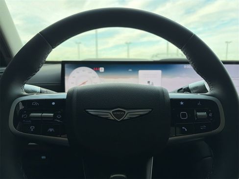 New 2026 Genesis GV80 2.5T image 11