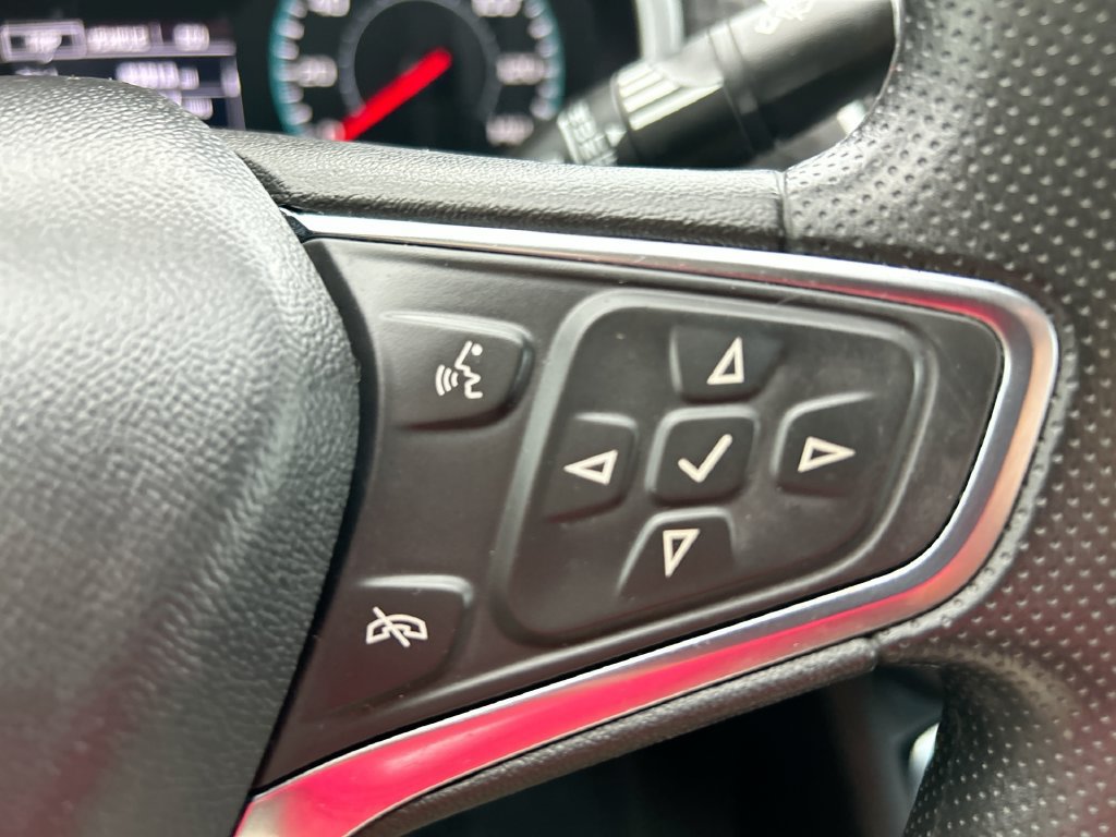 Used 2024 Chevrolet Malibu LT FWD image 16