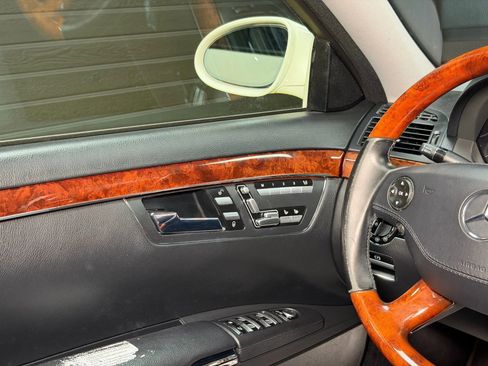 Used 2008 Mercedes-Benz S 550 image 27