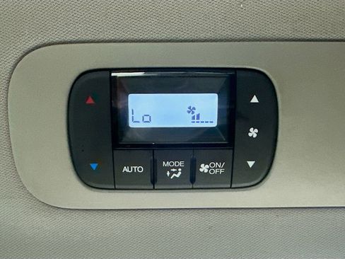 Used 2020 Honda Odyssey Elite image 32