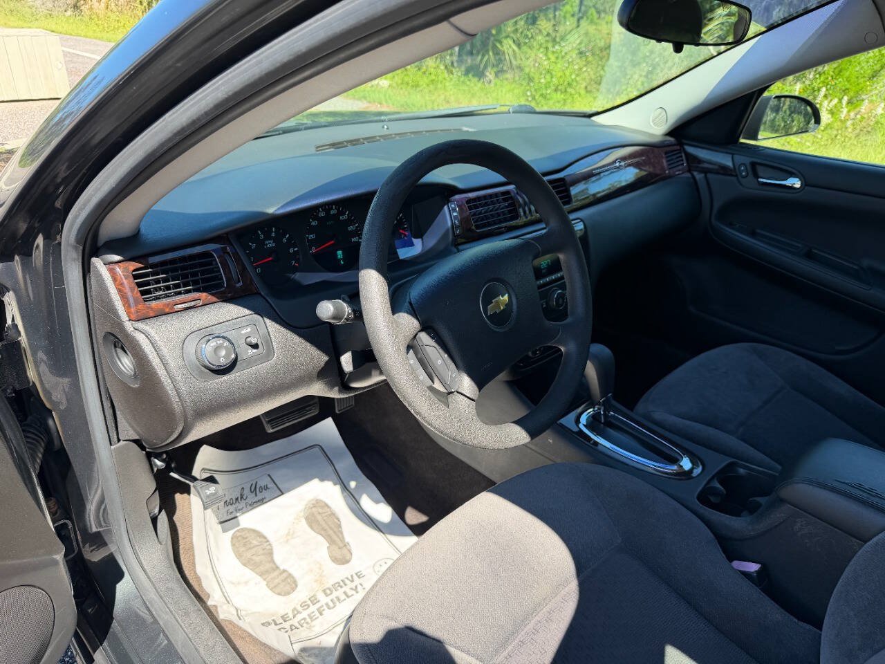 Used 2014 Chevrolet Impala Limited LS FWD image 9
