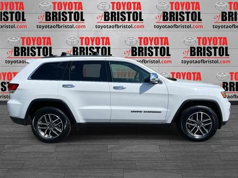 Used 2021 Jeep Grand Cherokee Limited w/ Trailer Tow Group IV AWD/4WD image 2