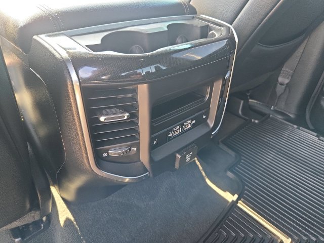 Used 2020 RAM 1500 Laramie RWD image 19