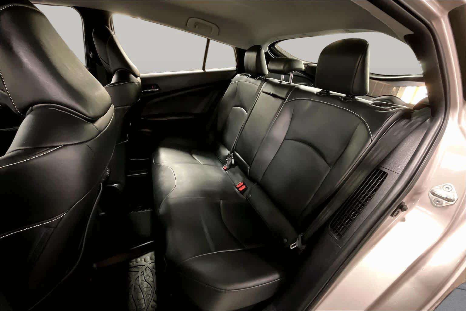 Used 2020 Toyota Prius Prime XLE FWD image 20