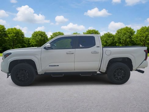 New 2026 Toyota Tacoma SR5 image 4