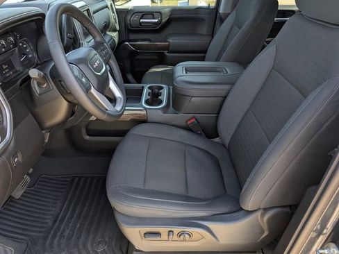 Used 2022 GMC Sierra 1500 Elevation image 25