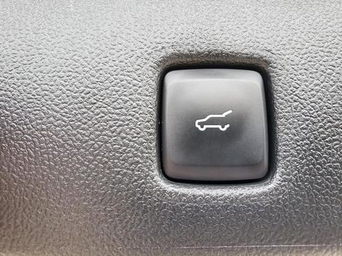 Used 2022 Ford Escape SE w/ Convenience Package AWD/4WD image 7