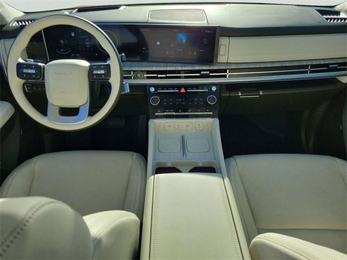 Used 2024 Hyundai Santa Fe Calligraphy image 9