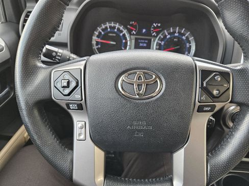 Used 2018 Toyota 4Runner Limited image 36