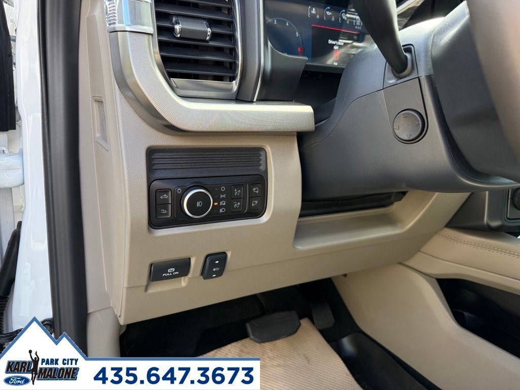 Used 2026 Ford F450 Platinum w/ Platinum Plus Package AWD/4WD image 17