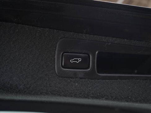 Used 2015 Lexus RX 450h AWD image 11