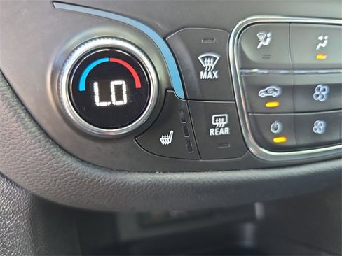 Certified 2021 Chevrolet Equinox LT image 21