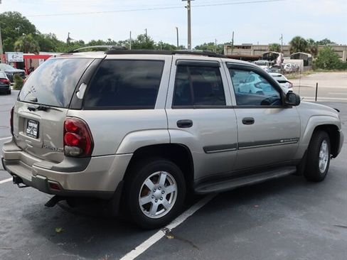 Used 2002 Chevrolet TrailBlazer LT image 5